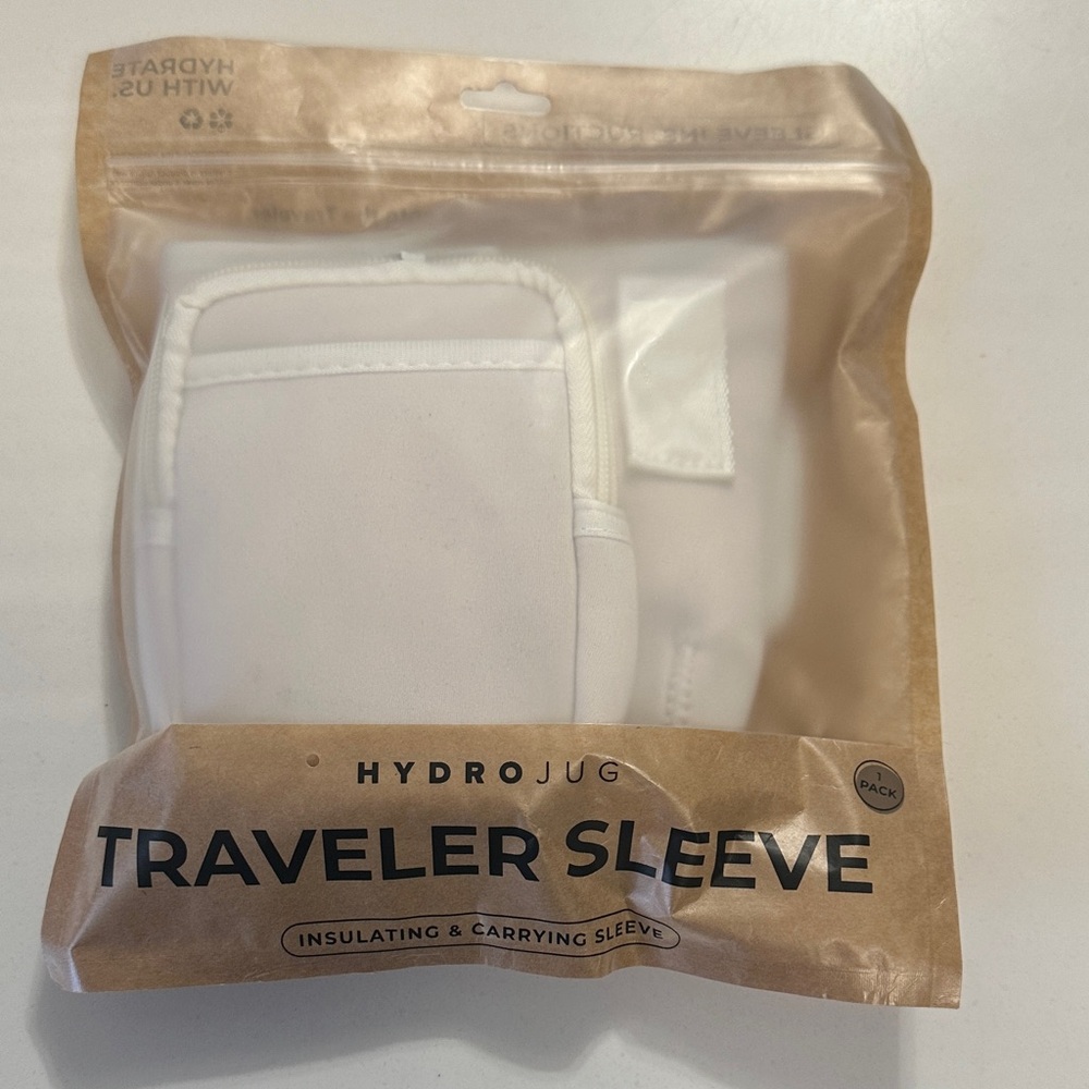 HydroJug Traveler Sleeve in Cream